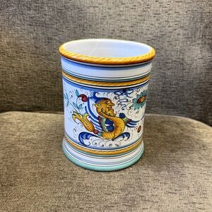 Italian Ceramic Deruta Traditional Raffaellesco Dragon Pattern Utensil Holder.